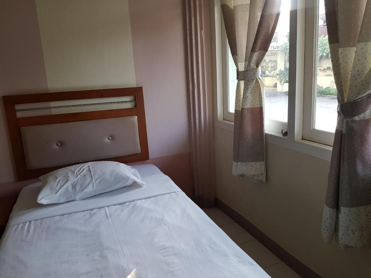 Casa Holiday Hotel Sha Phitszanulok Kültér fotó