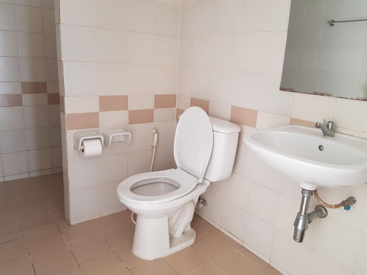 Casa Holiday Hotel Sha Phitszanulok Kültér fotó