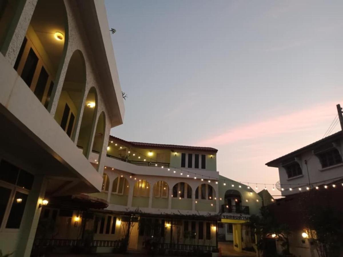 Casa Holiday Hotel Sha Phitszanulok Kültér fotó